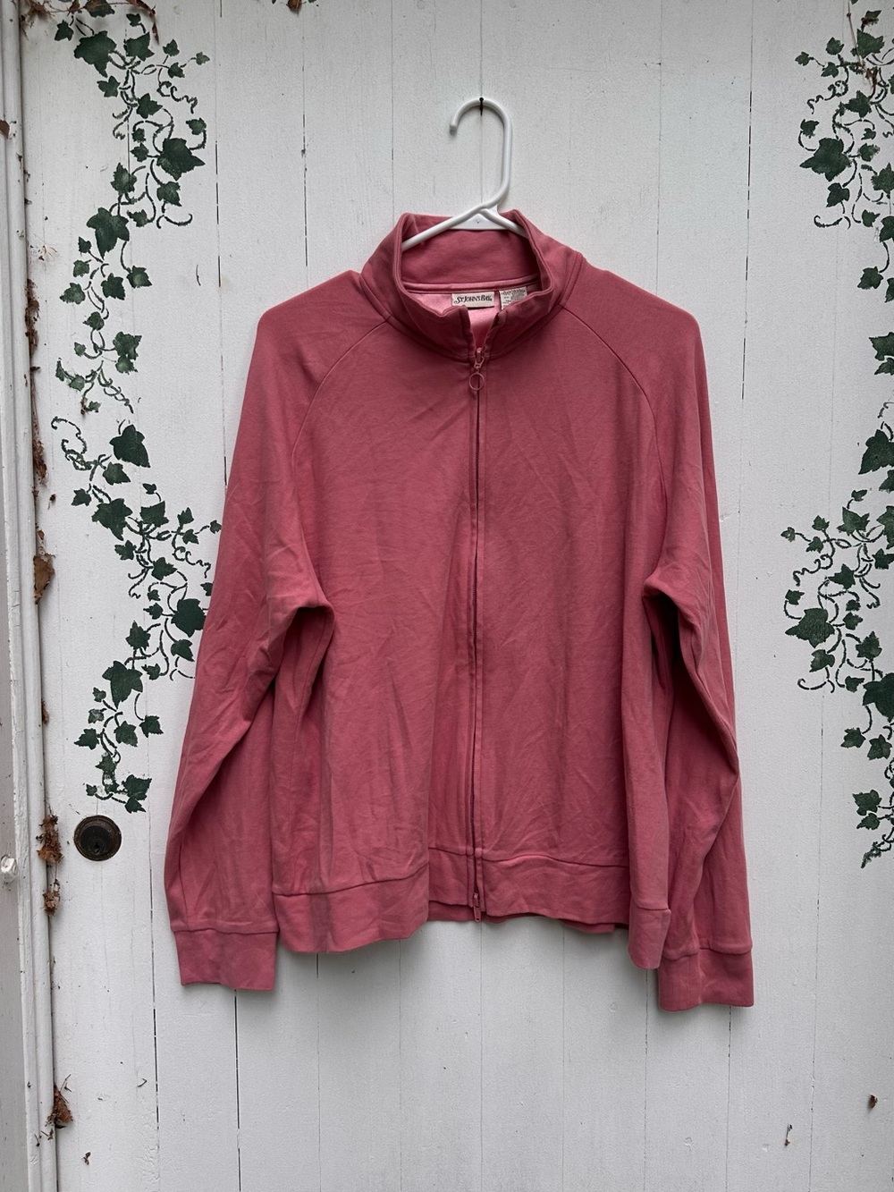 90s Y2K Vintage 95% Cotton Bubblegum Pink Zip Up Athletic Wear by St. John’s Bay